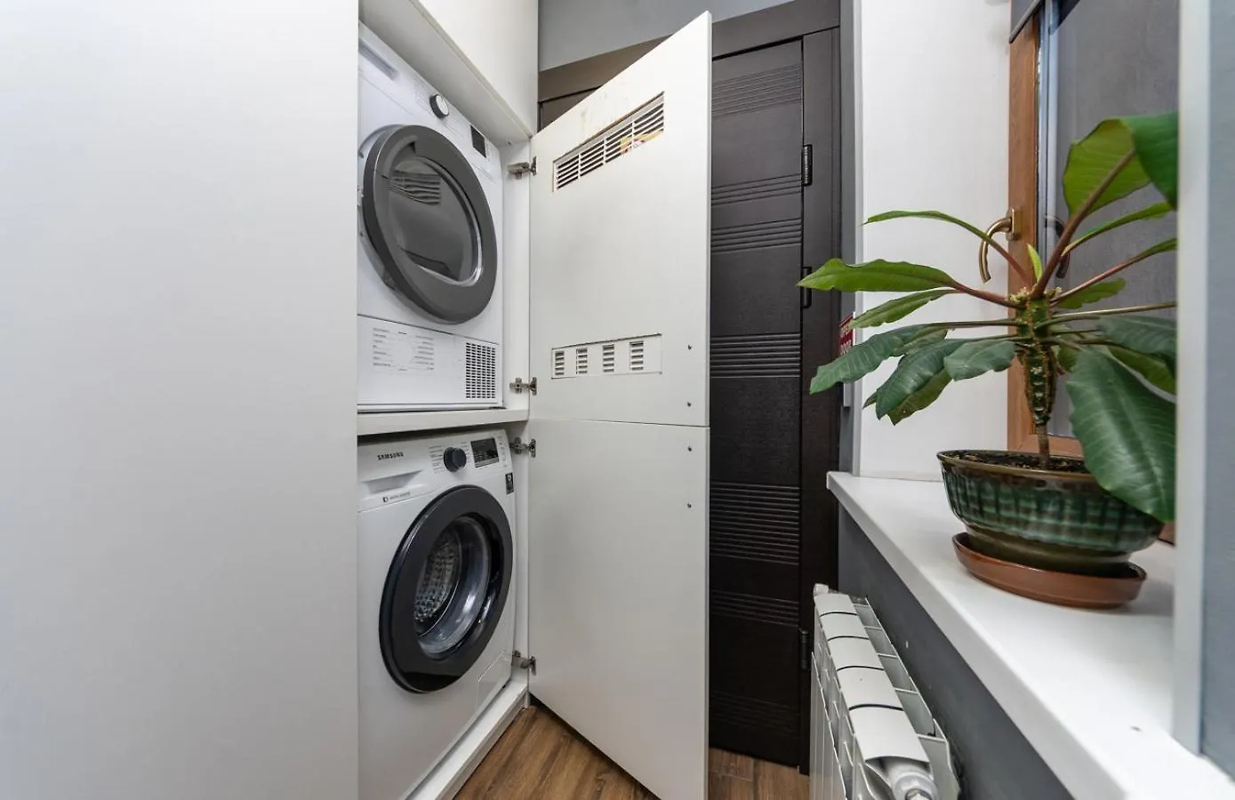 #2 Vip Studio Near Gulliver Kiev Daire